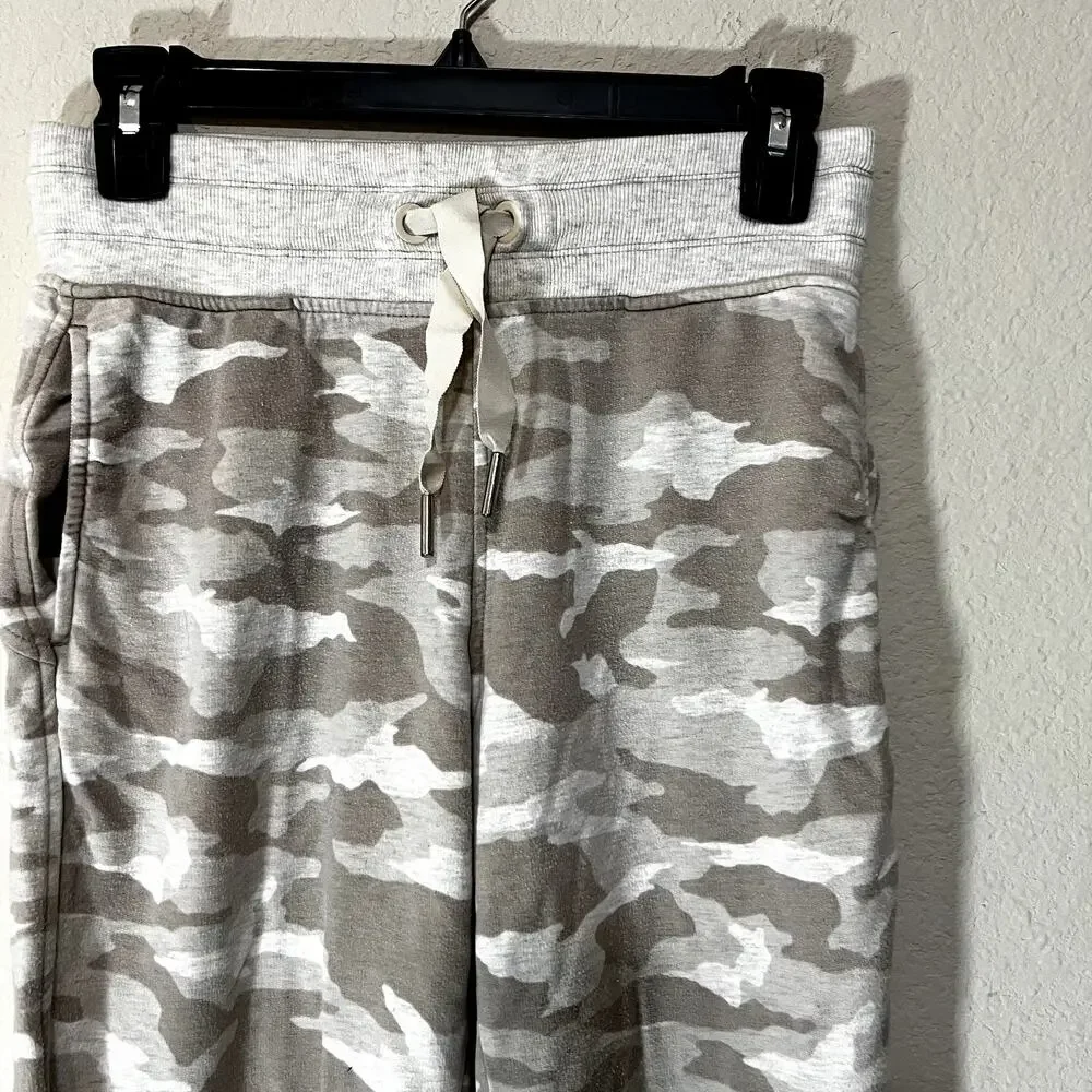 Athleta Balance Beige Camo Printed Joggers Womens' XXS‎ neutral